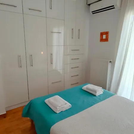Appartement Think Home, Exploring The Center Of