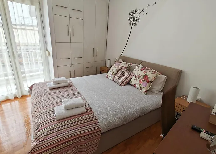 Think Home, Exploring The Center Of Апартаменты Салоники